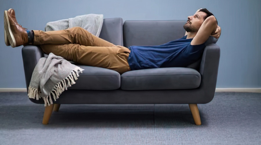 Sofa w&nbsp;salonie
